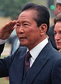 https://upload.wikimedia.org/wikipedia/commons/thumb/0/0f/Ferdinand_Marcos.JPEG/120px-Ferdinand_Marcos.JPEG
